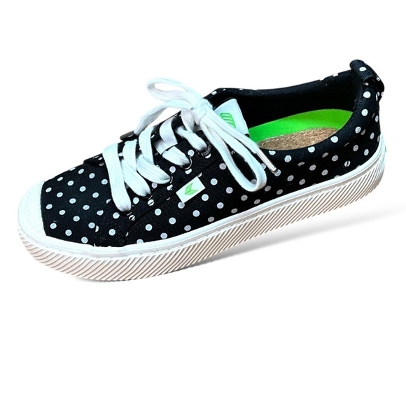 CARIUMA The OCA Organic Cotton Canvas Natural Rubber Polka Dot Sneaker US Sz 6 - Picture 3 of 10